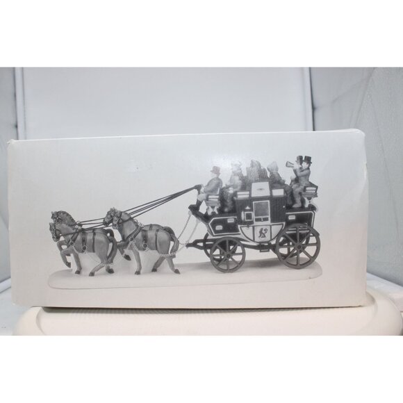 Dept 56 Dickens Village - Holiday Coach Dickens - Picture 7 of 7